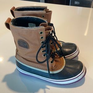 Sorel Women's 1964 Premium CVS Mid Calf Boot